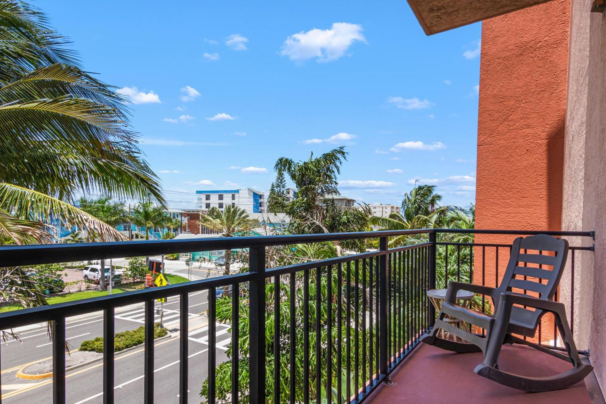Madeira Bay Resort II By Travel Resort Services St. Pete Beach Exterior photo
